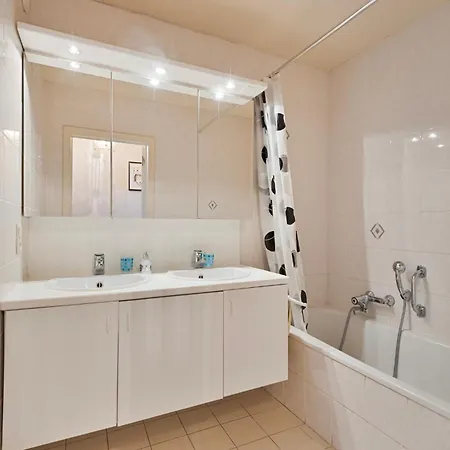 Διαμέρισμα Lecomte A9 *